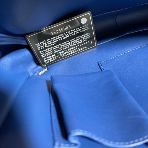 Aut Chanel XLarge Alligator Boy Bag - Picture 5 of 13